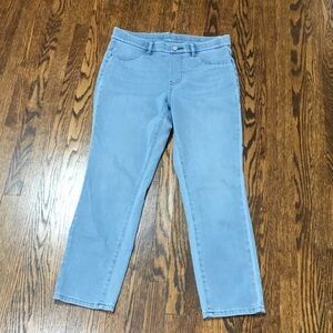 Uniqlo Light Blue Slim-Leg Women's Stretch Jeans